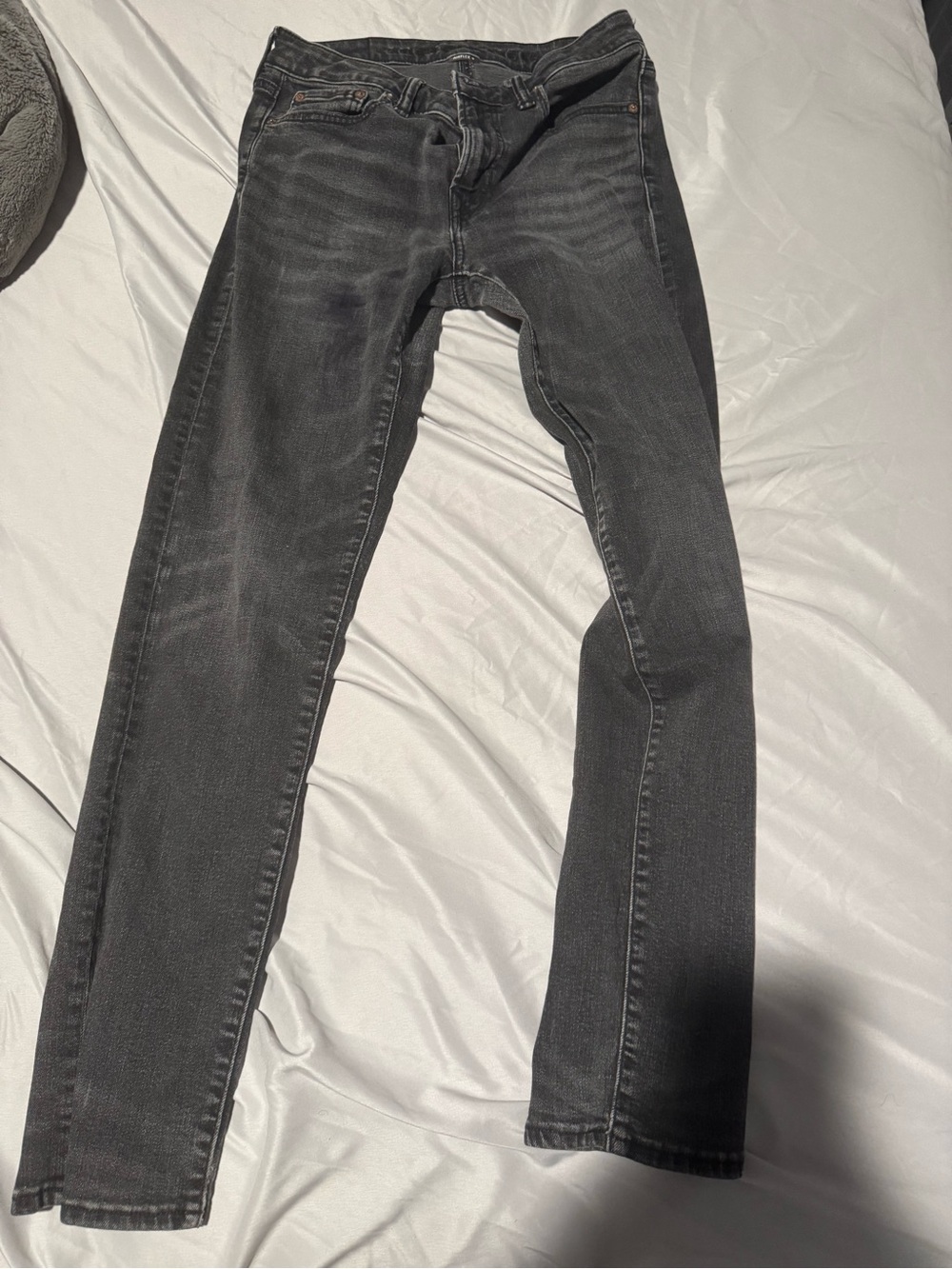 American Eagle Outfitters Women’s Skinny Jeans — Charcoal Black